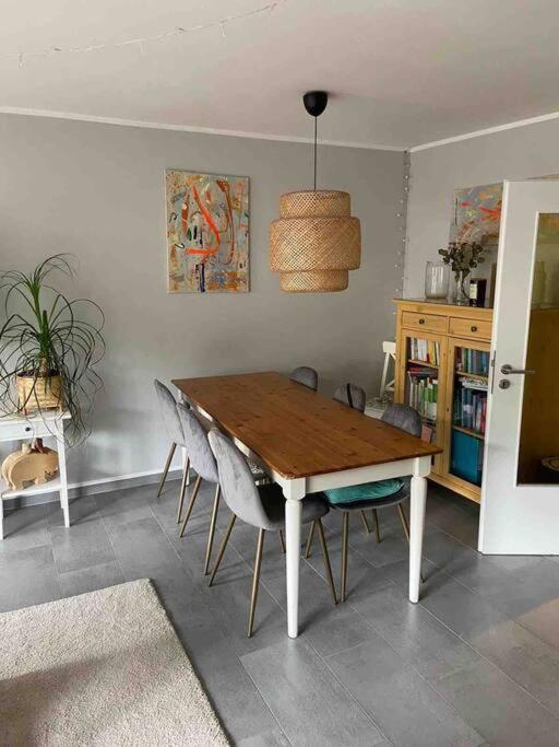 Stylische Maisonettewohnung Stadionnaehe,Wald,Westfalenhalle Дортмунд Екстериор снимка